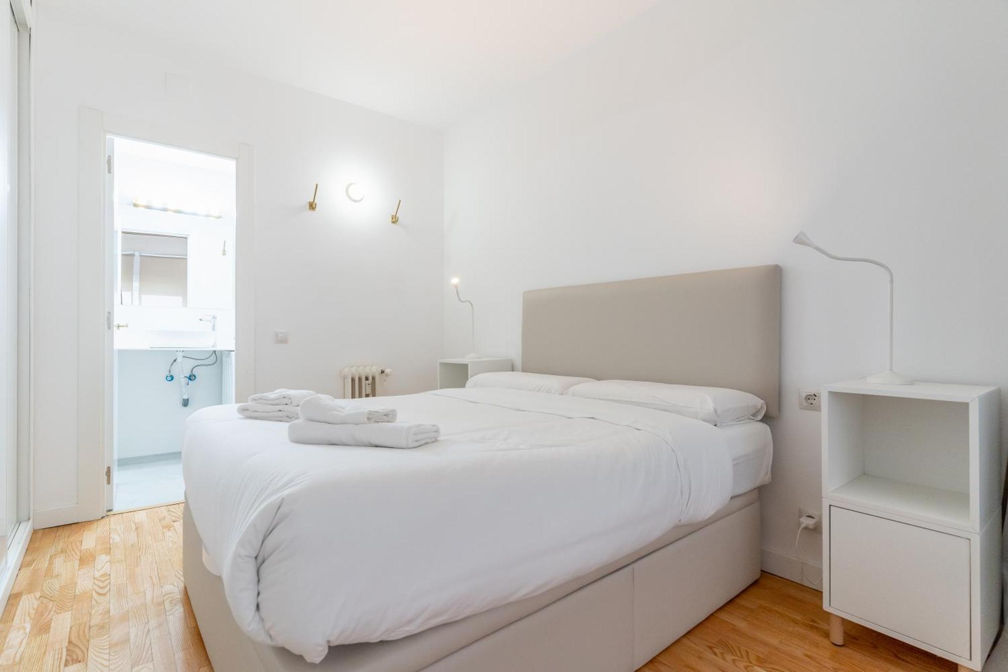 Cozy And Bright-1Bedroom 1Bathroom-Las Letras Madrid Exterior photo